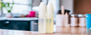 E-liquide à vapoter qui change de couleur, causes solutions