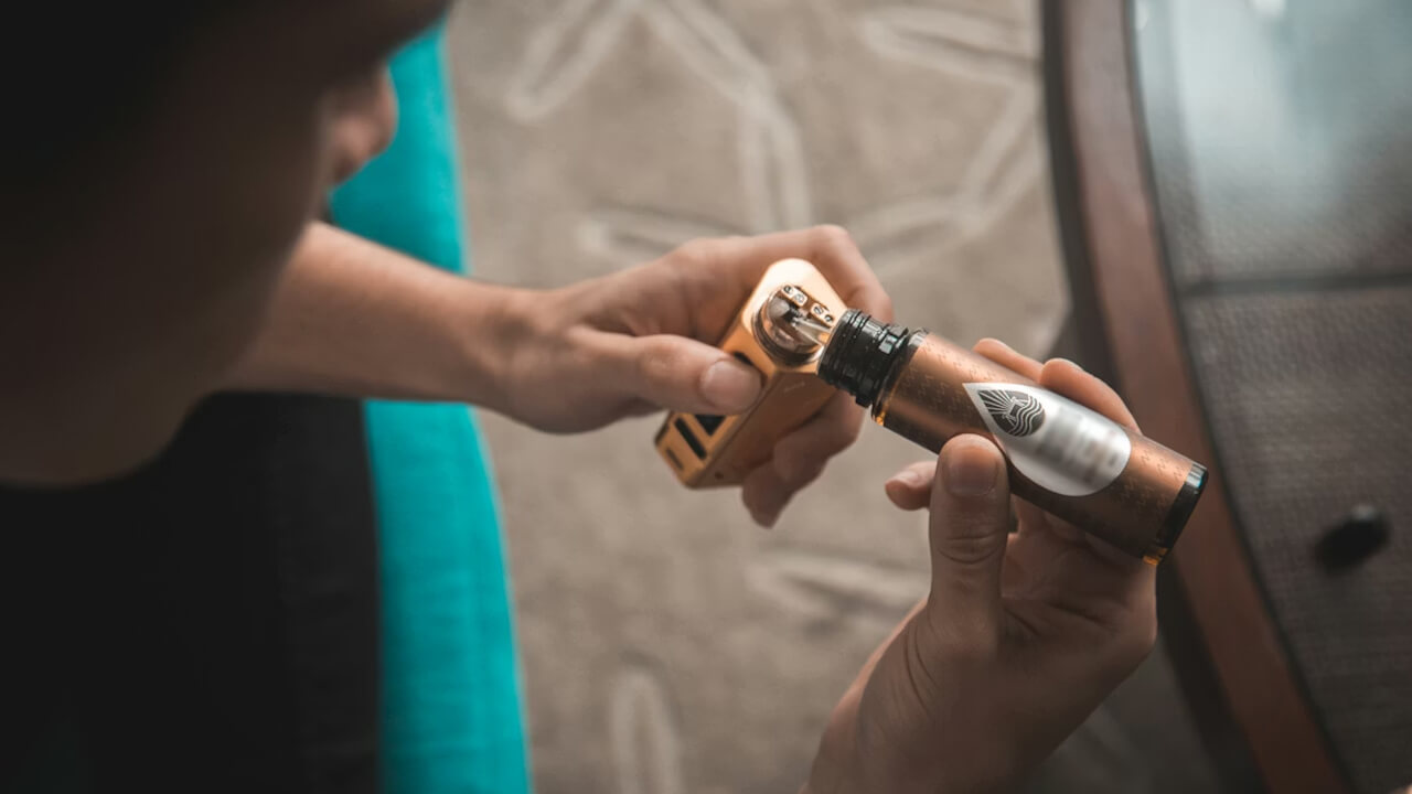 Pourquoi un e-liquide « goût tabac » ne remplace pas toujours l&rsquo;envie de cigarette ?